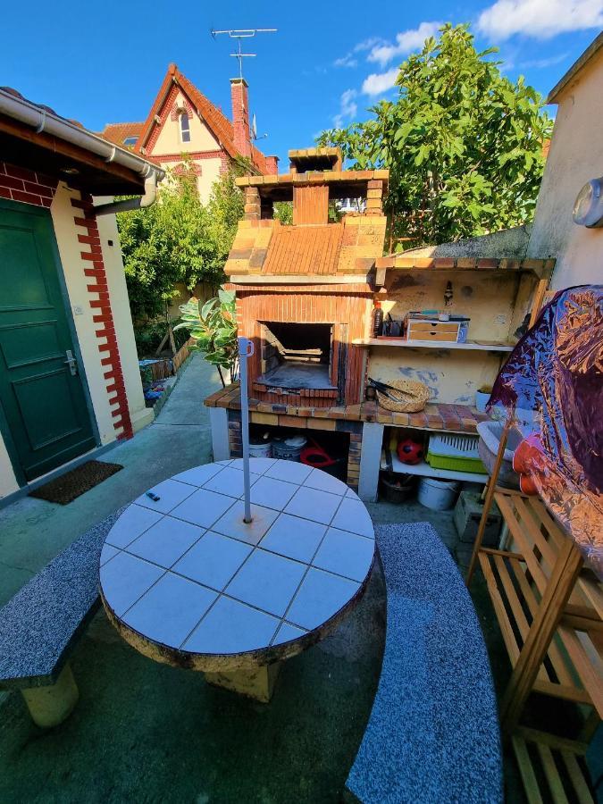 Petite Maison Au Calme Epinay-sur-Seine Bagian luar foto